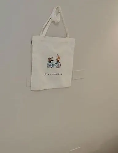 Nana Vicino Cattedrale * Shkodër